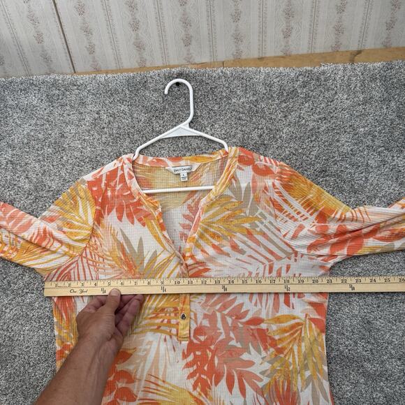 Emily Daniels Blouse Size L Lightweight Summer Drapey Tropical Roll Tab Sleeves - Picture 3 of 11